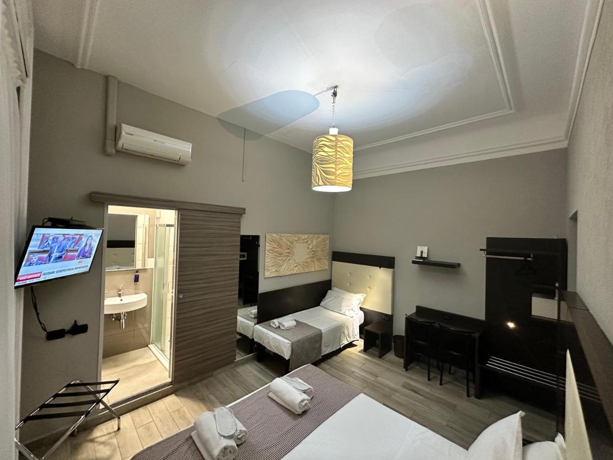 Bogart Hotel 2*