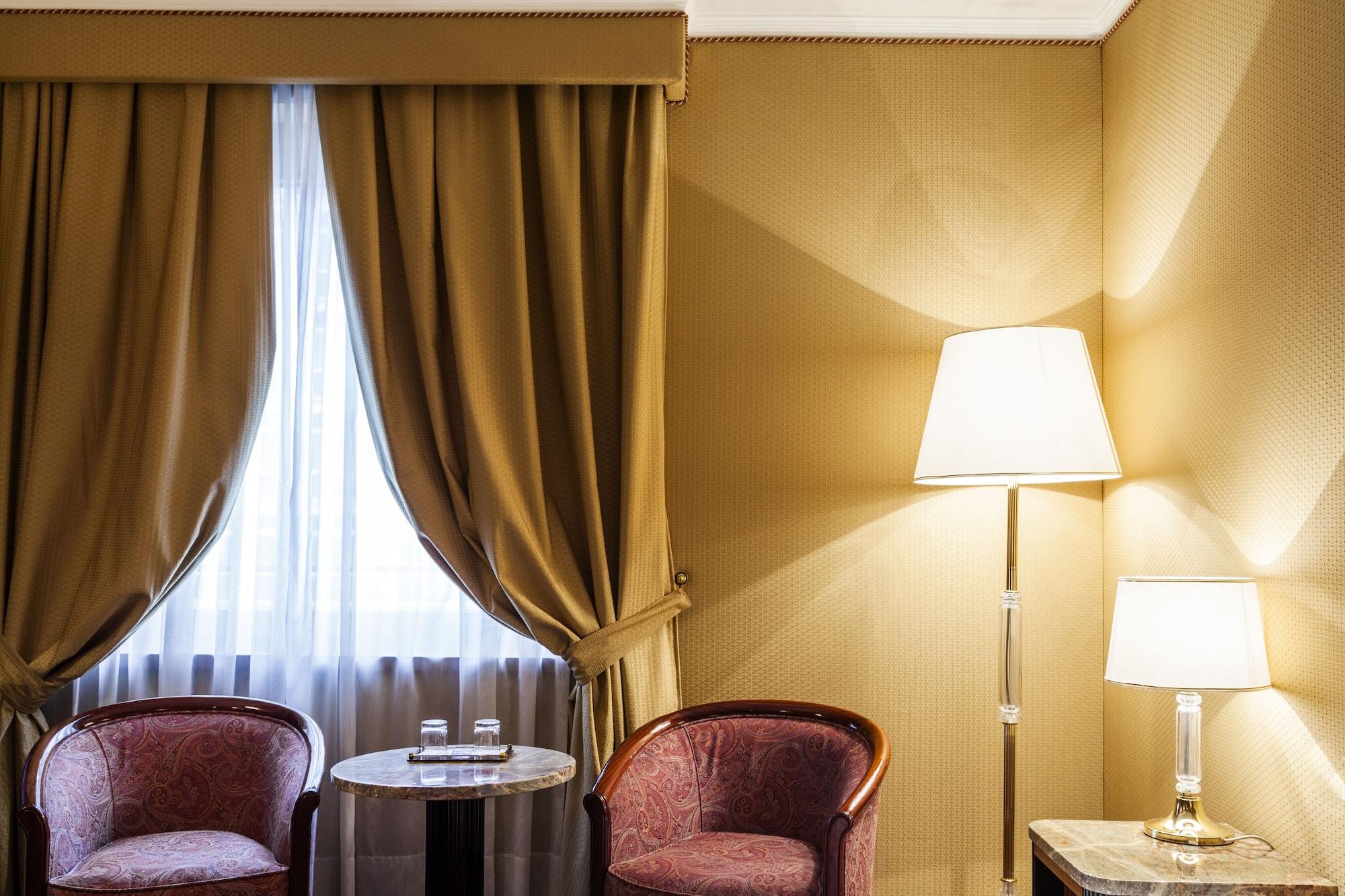 Hotel Doria Grand 4*