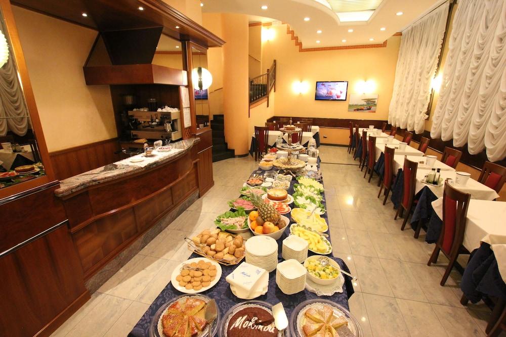 Hotel Mokinba King