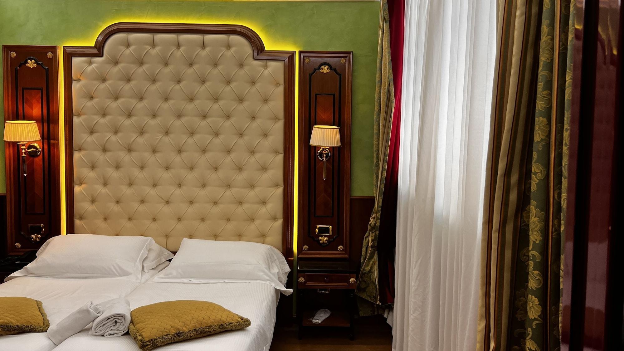 Vittoria Hotel 4*