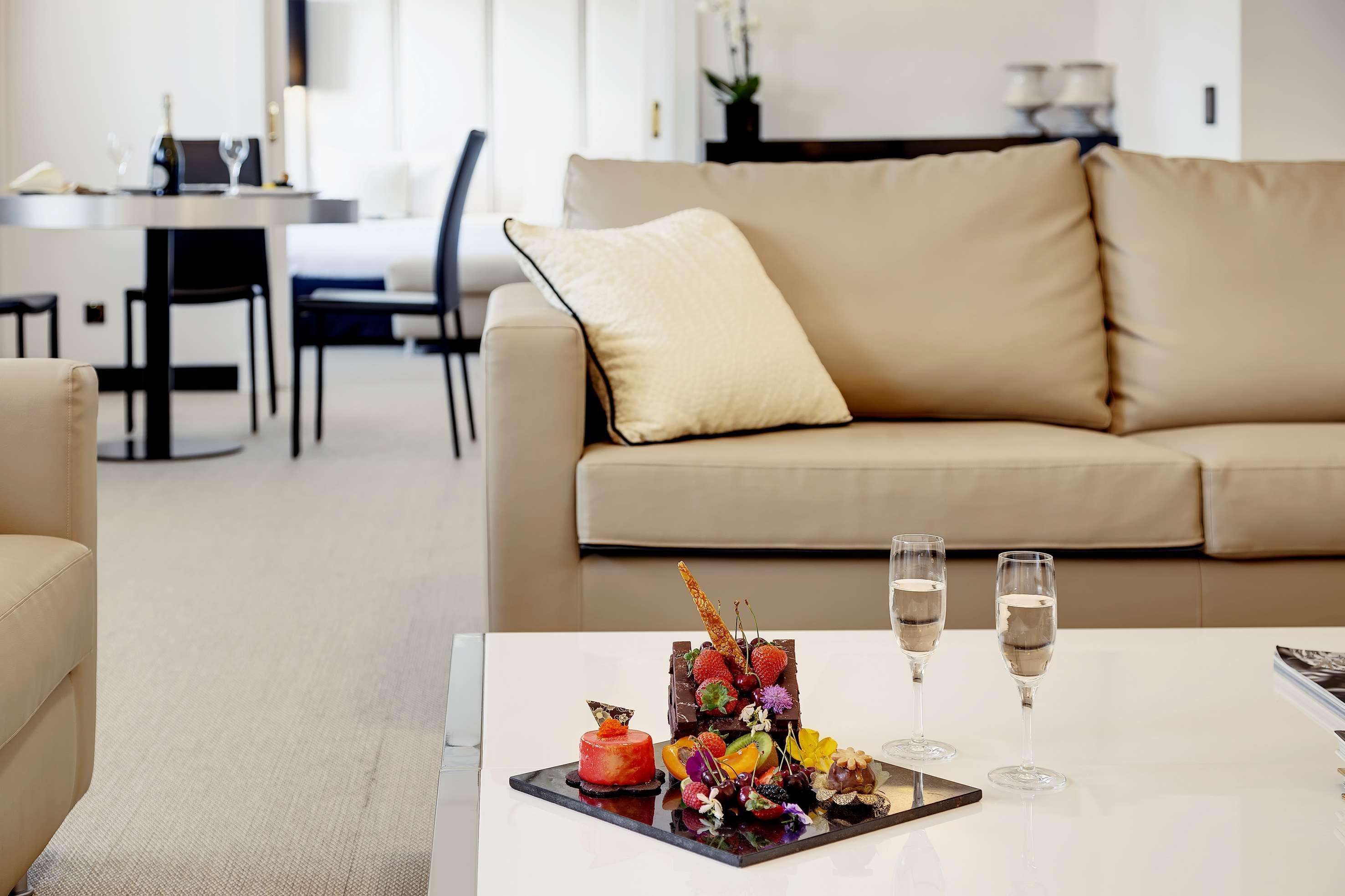 Melia Hotel 5*