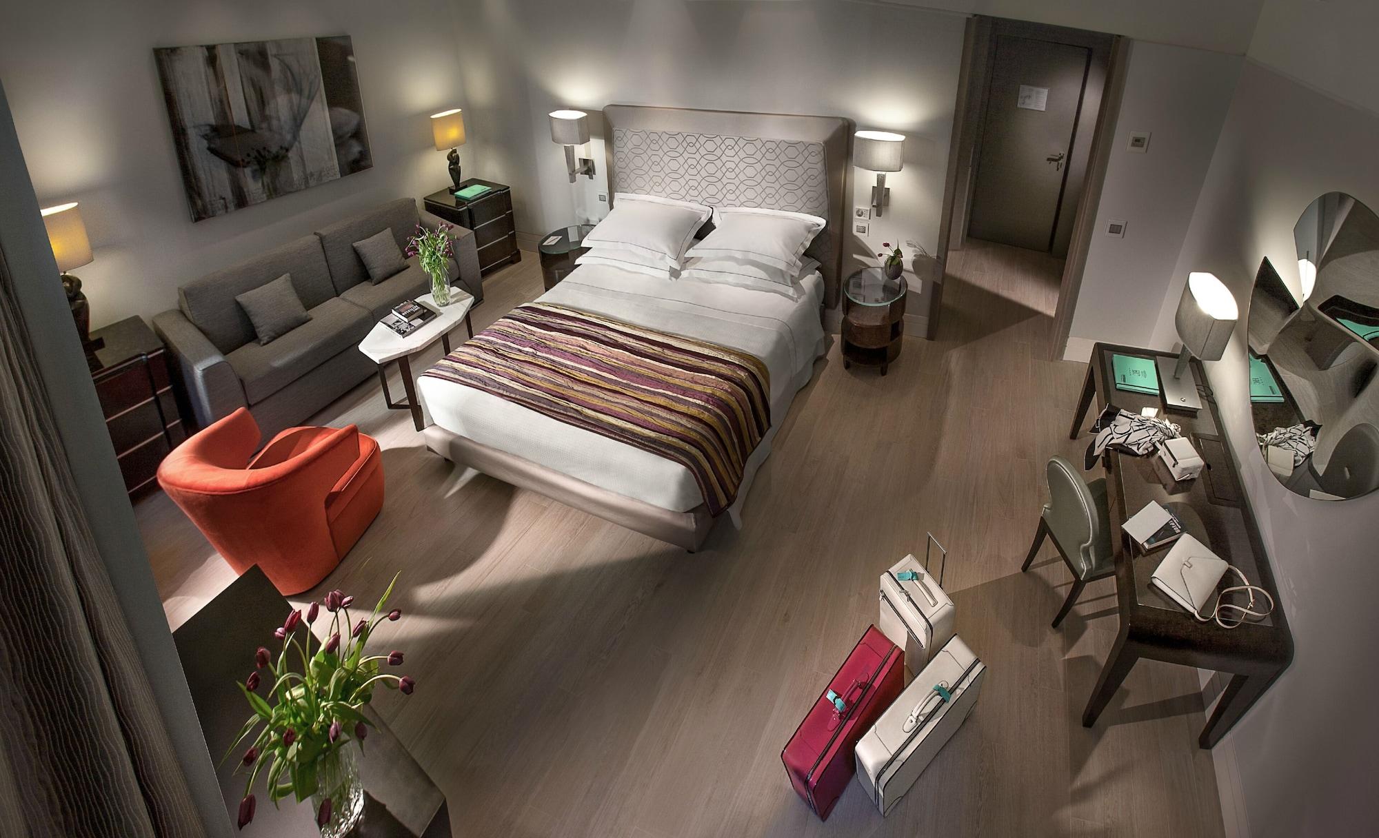 Cavour Hotel 4*