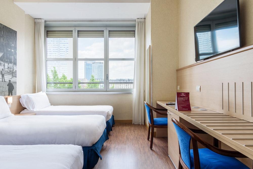 Hotel Aosta