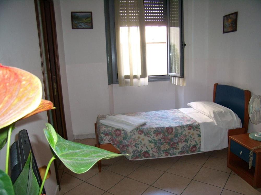 Csi Group - Station Hotel