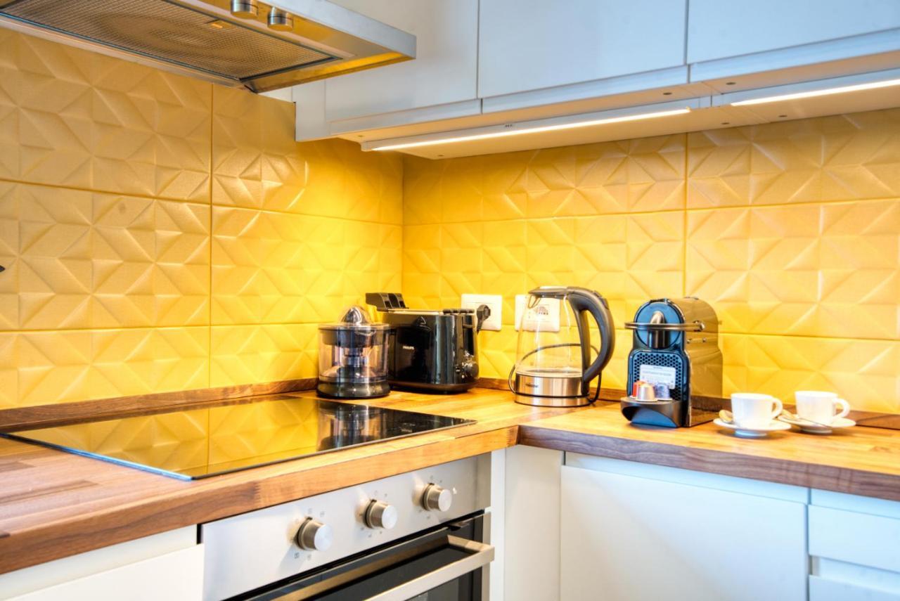 Apartment Caseospitali - Casa Mary Lou, Romantico Monolocale Ristrutturato Panoramico Milan
