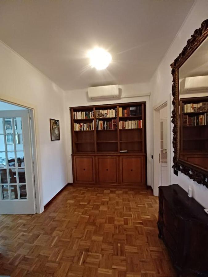 Lagosta Home-isola Apartment Milan