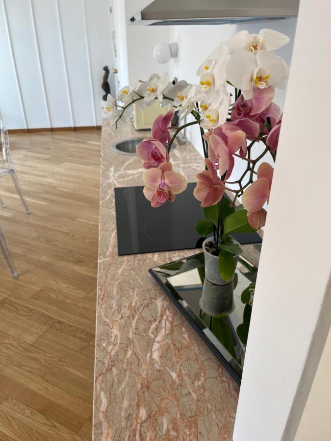 Imperial Terrace Apartment Milan