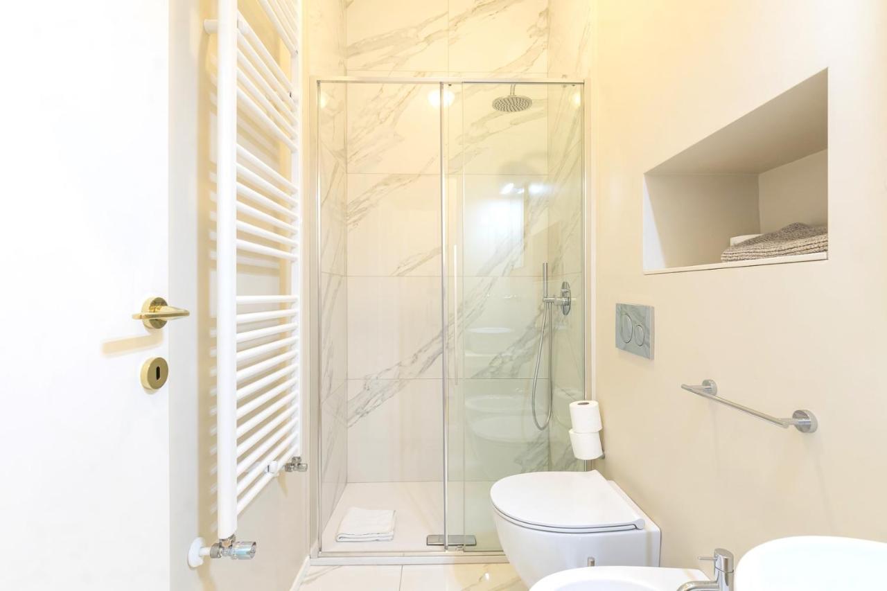 Ihost Luxury Flat - Gaudenzio Ferrari 14 Apartment Milan
