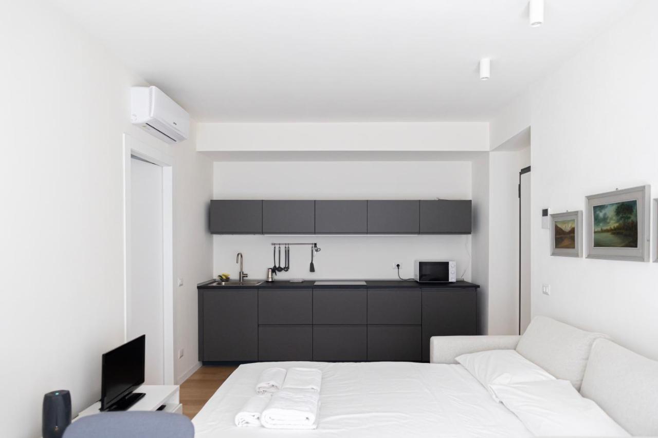 Apartment Moderno Bilocale In Corso Buenos Aires Milan