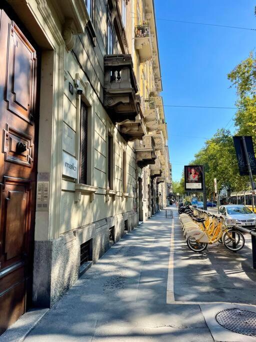 Apartamento Luminoso Bilocale Con Terrazzo Milão