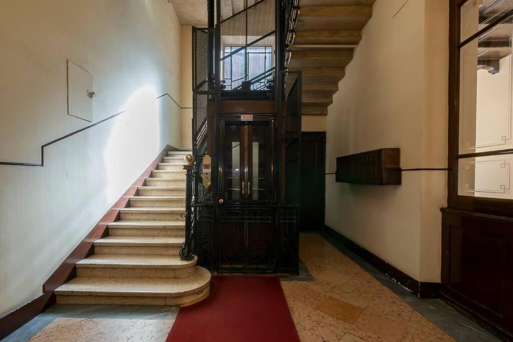 Luminoso Bilocale Con Terrazzo