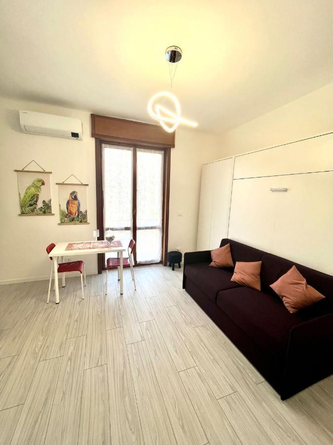 Marghespace Zona Stazione Centrale Con Letto Matrimoniale E Bagno * Milan