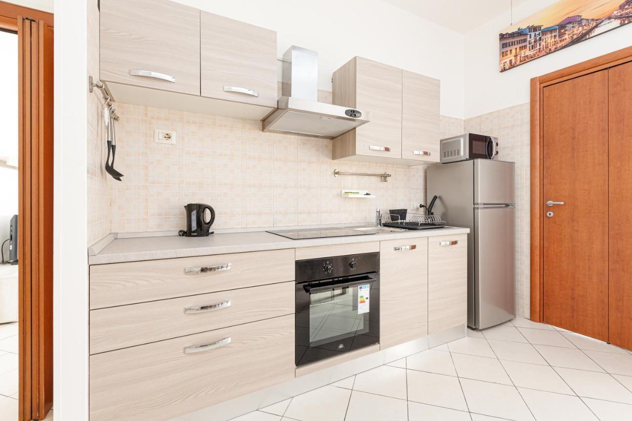 Ripamonti Budget With Small Balcony Apartamento Milão
