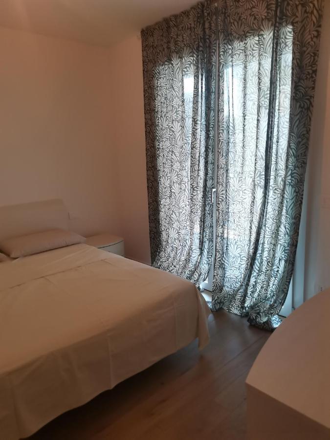 Apartment Portello Le Terrazze 2 *
