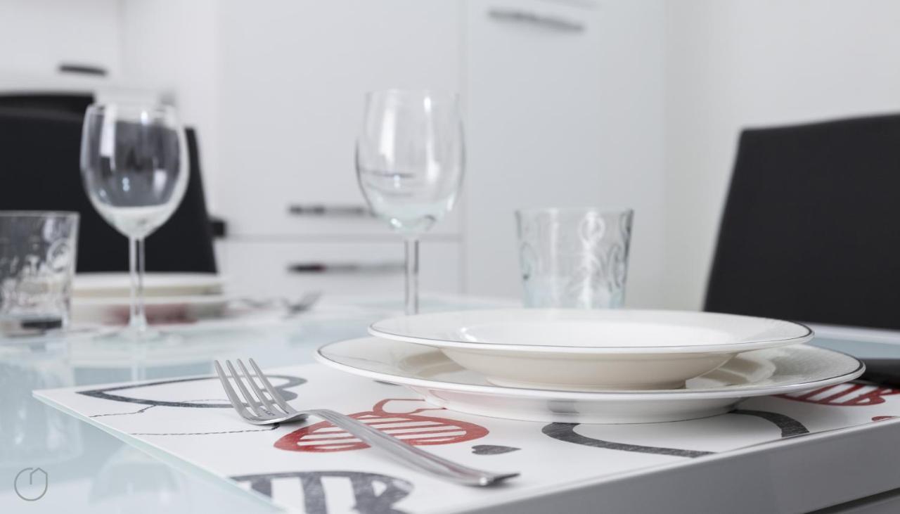 Italianway - Rosolino Pilo 7 * Milan