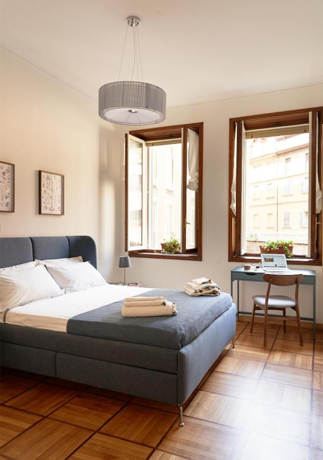 Cozy Duomo - Elegant & Quiet, 300M From Cathedral Apartment Milan