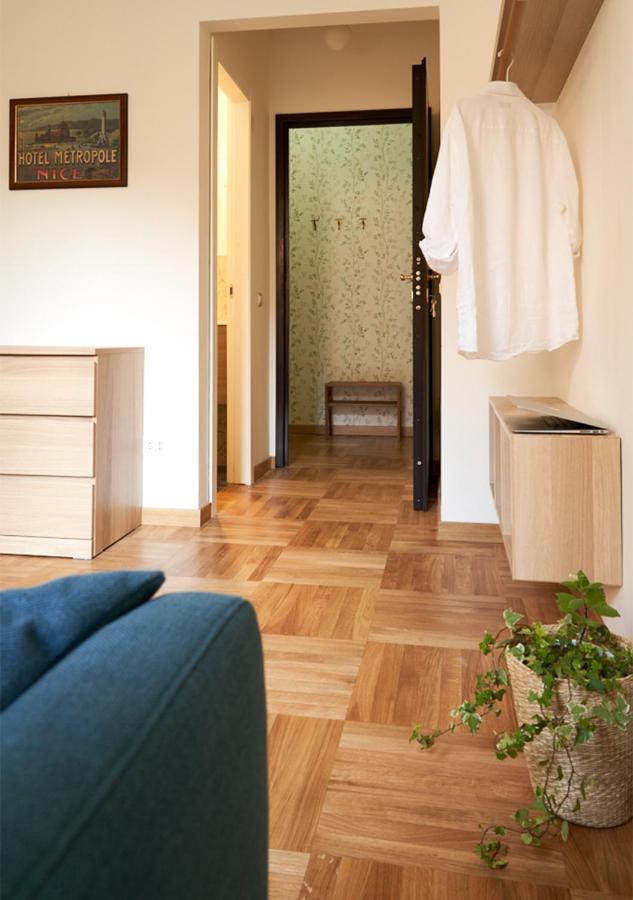 Apartment Cozy Duomo - Elegant & Quiet, 300M From Cathedral *