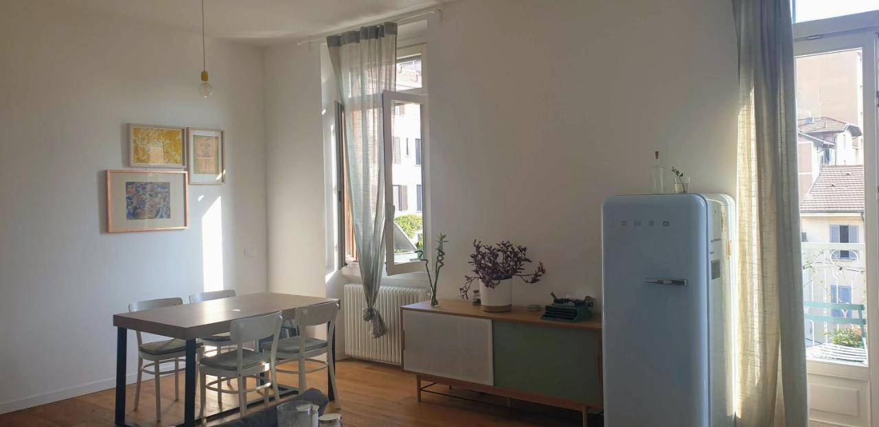 Isola - Bright 2-room With Balcony Apartment Milan