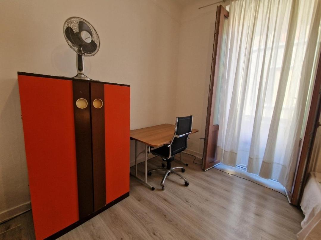 House In The City Center-casa Nel Centro Della Citta Milano