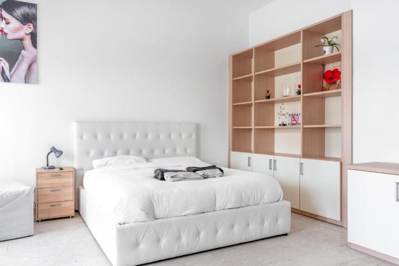 Moncler House Navigli Apartamento