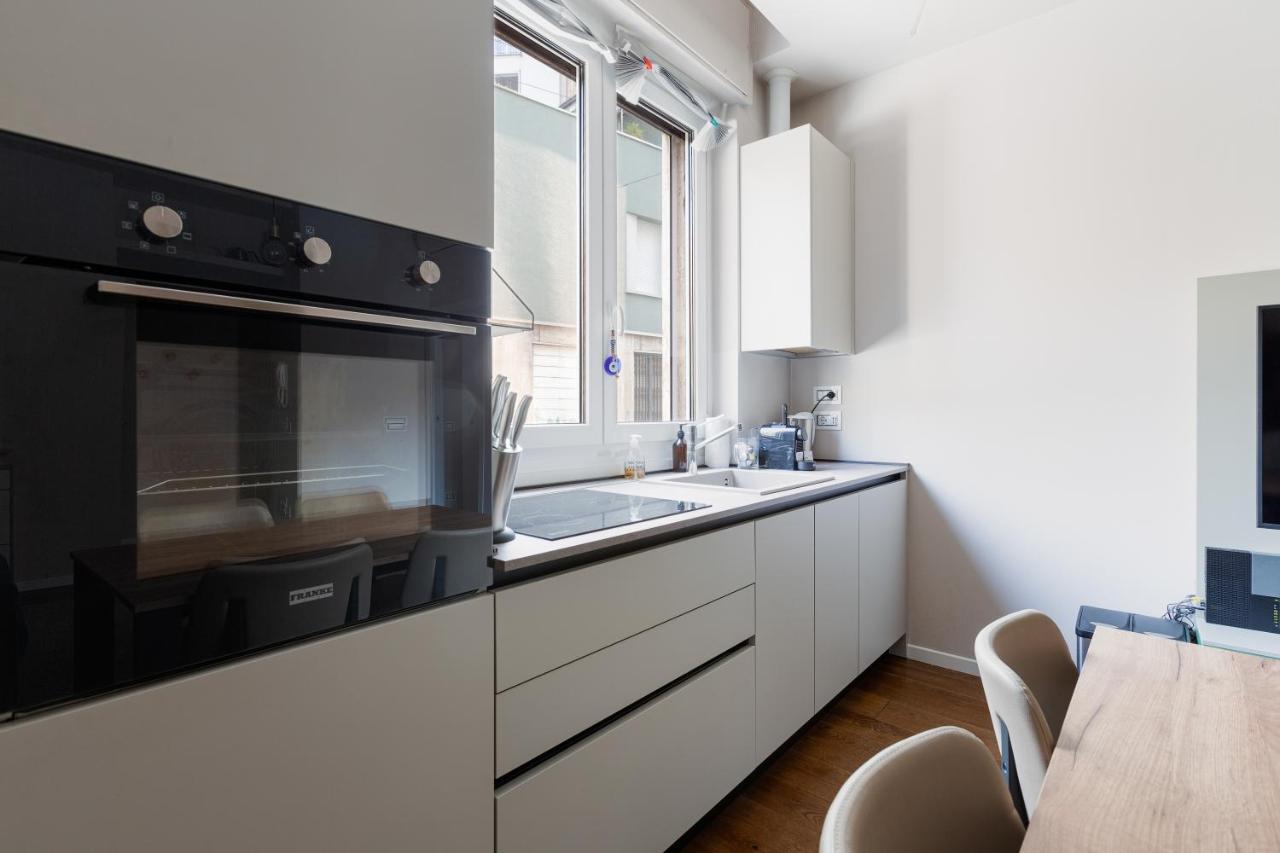 Bullona Bright & Design - M5 Gerusalemme * Milan