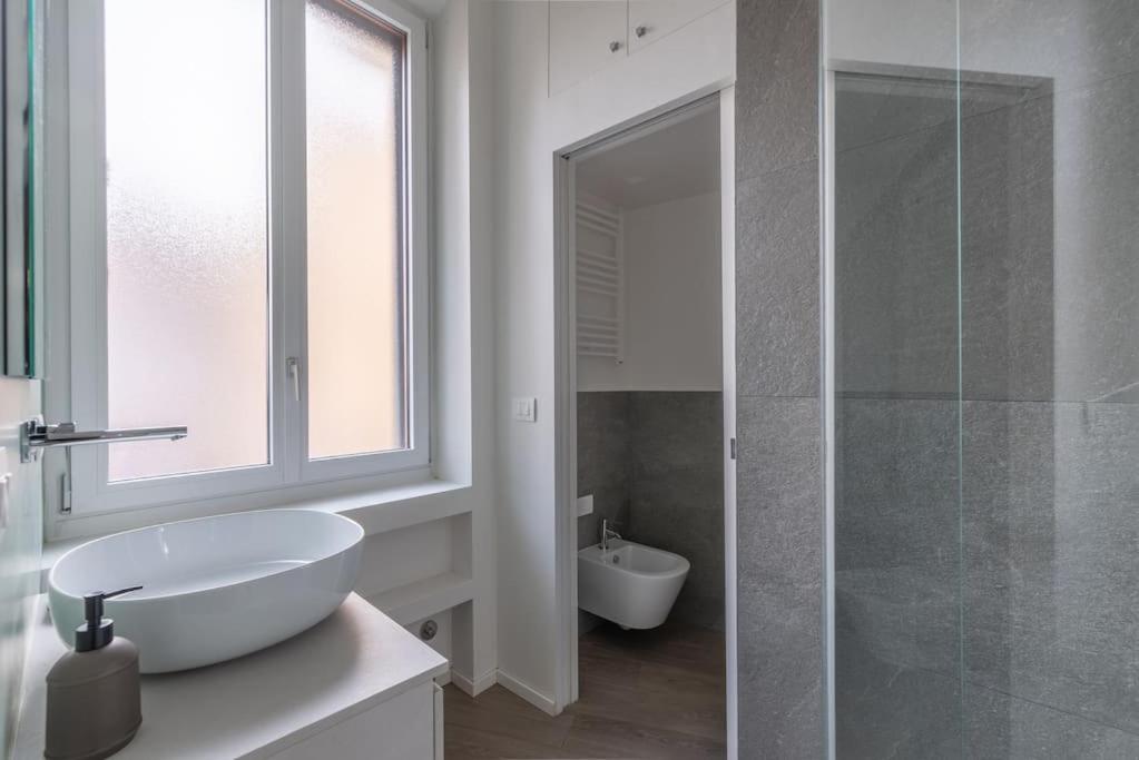Cozy Apartment: Fioravanti12 Apartamento