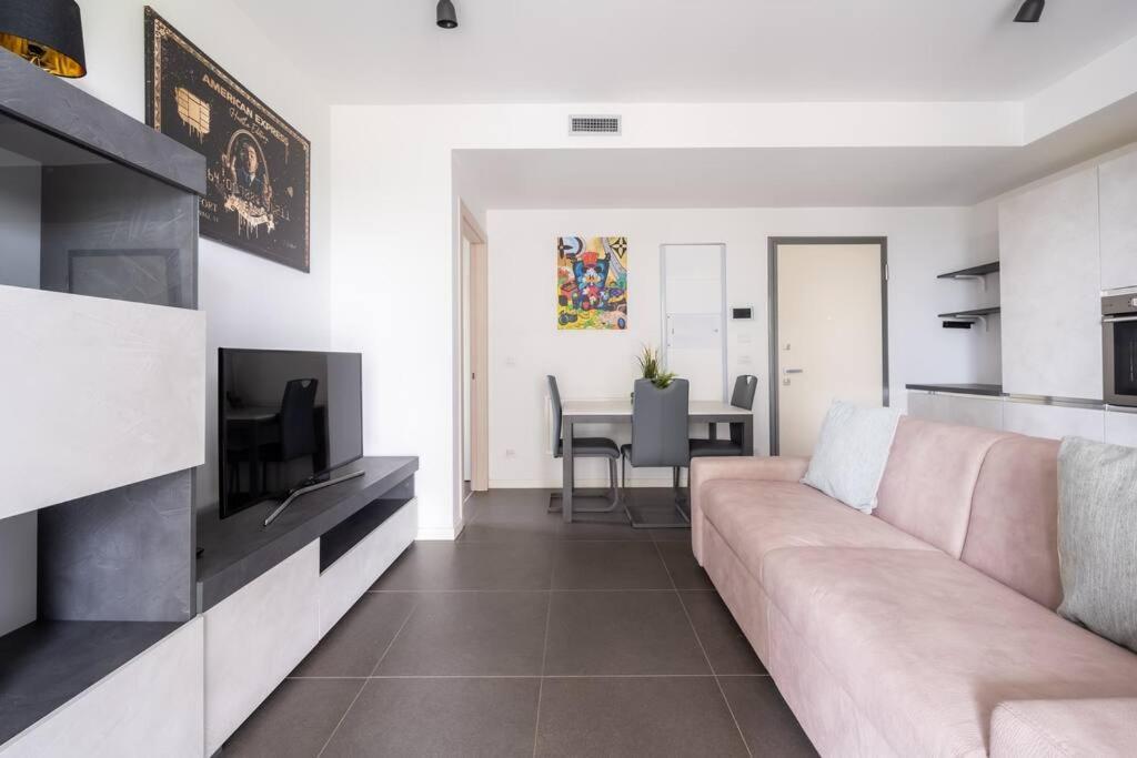 Apartment We - Uptown74 Bloom - Milan