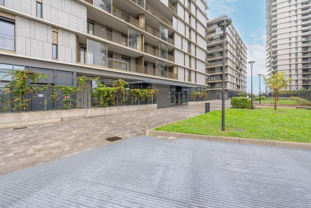 Apartment We - Uptown74 Bloom - Milan