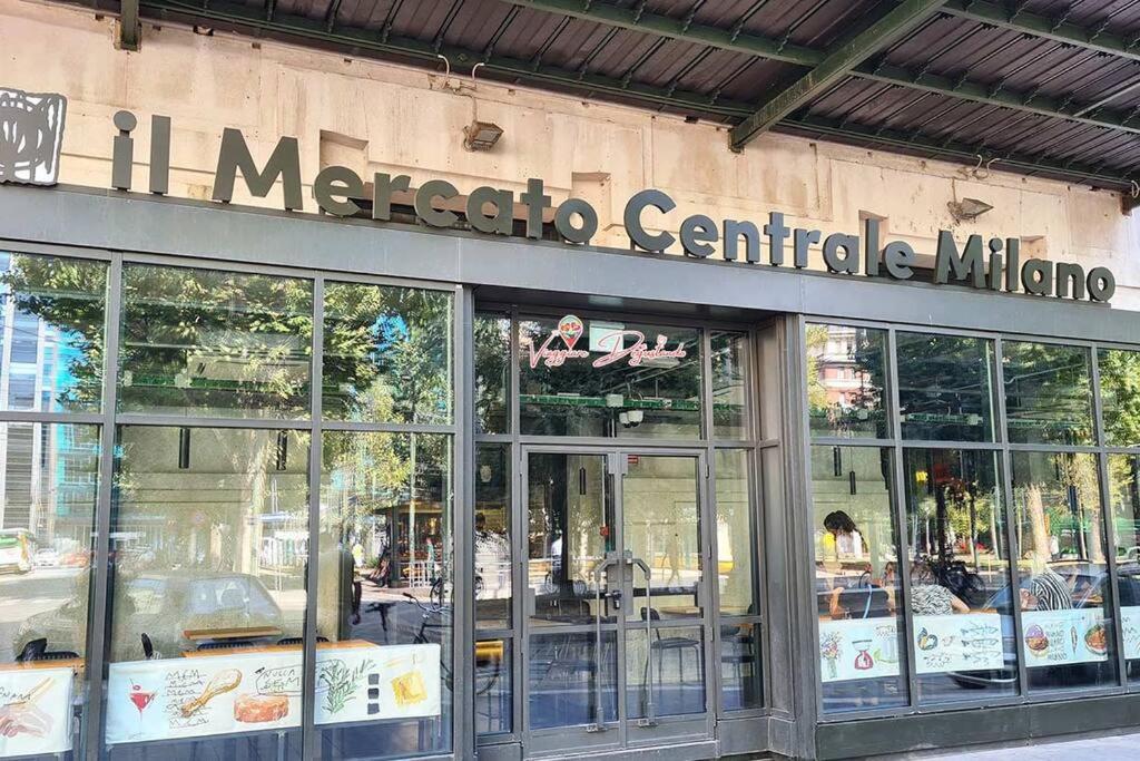 - Stazione * Milan
