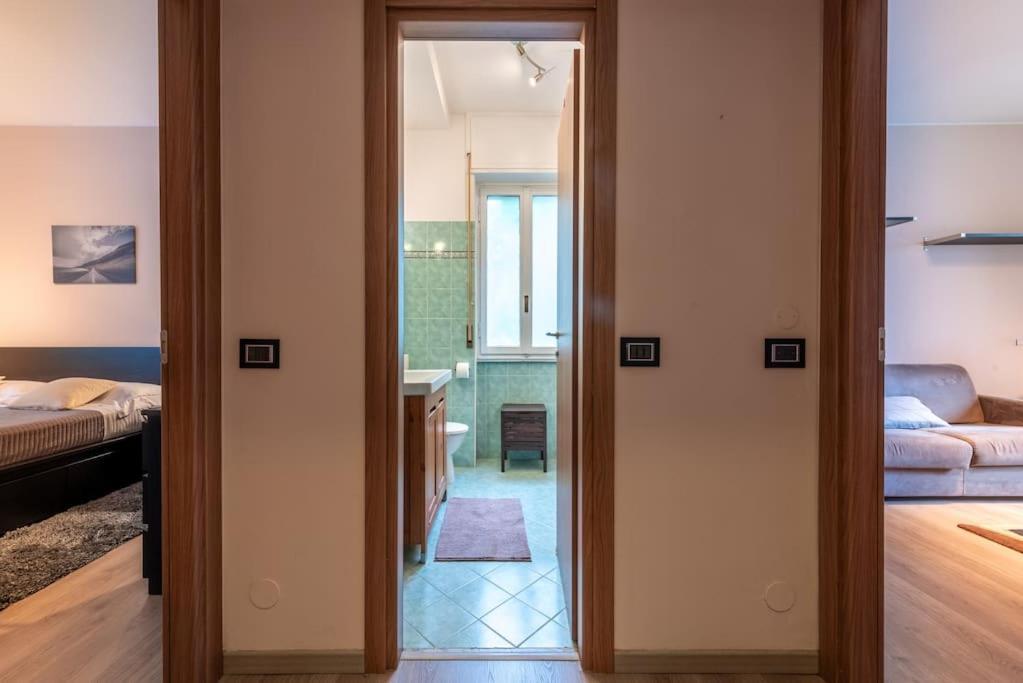 Intero Alloggio Bande Nere M1 Milan