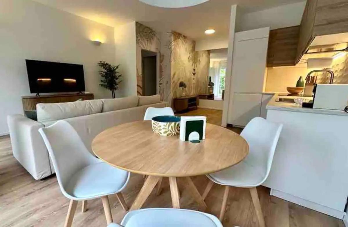 Luxury 2 Bedroom Apartament, Close To San Siro, Fiera And 10 Min Metro To Duomo Milan