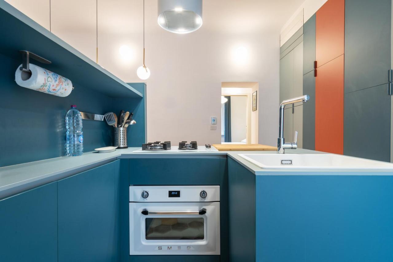Apartment Elegante E Ampio Bilocale Vicino Stazione Milan