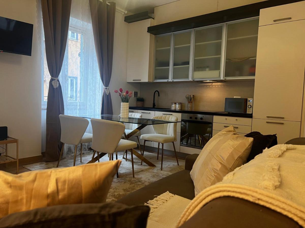 Regina In Bocconi Apartamento *