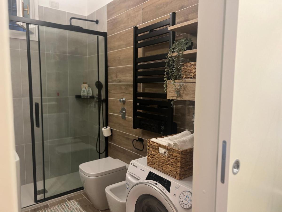Apartamento Regina In Bocconi Milão
