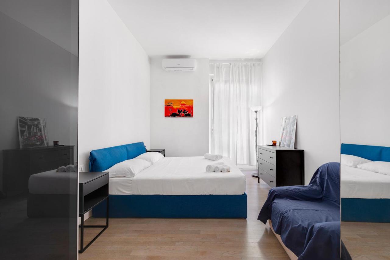 Apartment 5 Min Duomo - Next To Metro Station Milan