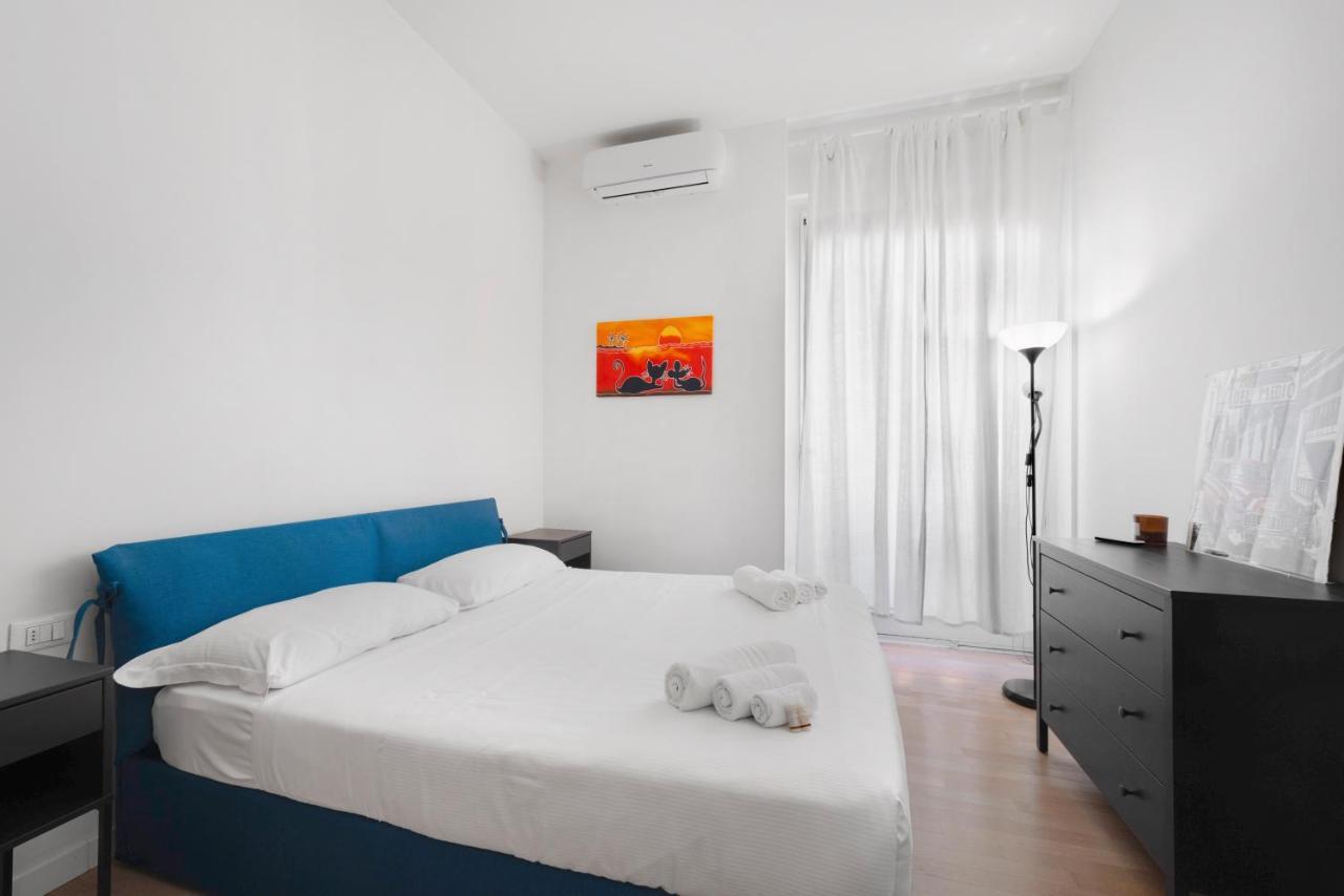 Apartment 5 Min Duomo - Next To Metro Station Milan