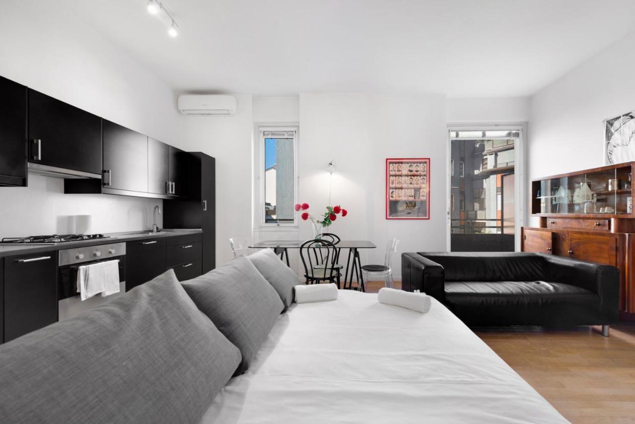 5 Min Duomo - Next To Metro Station Apartment *
