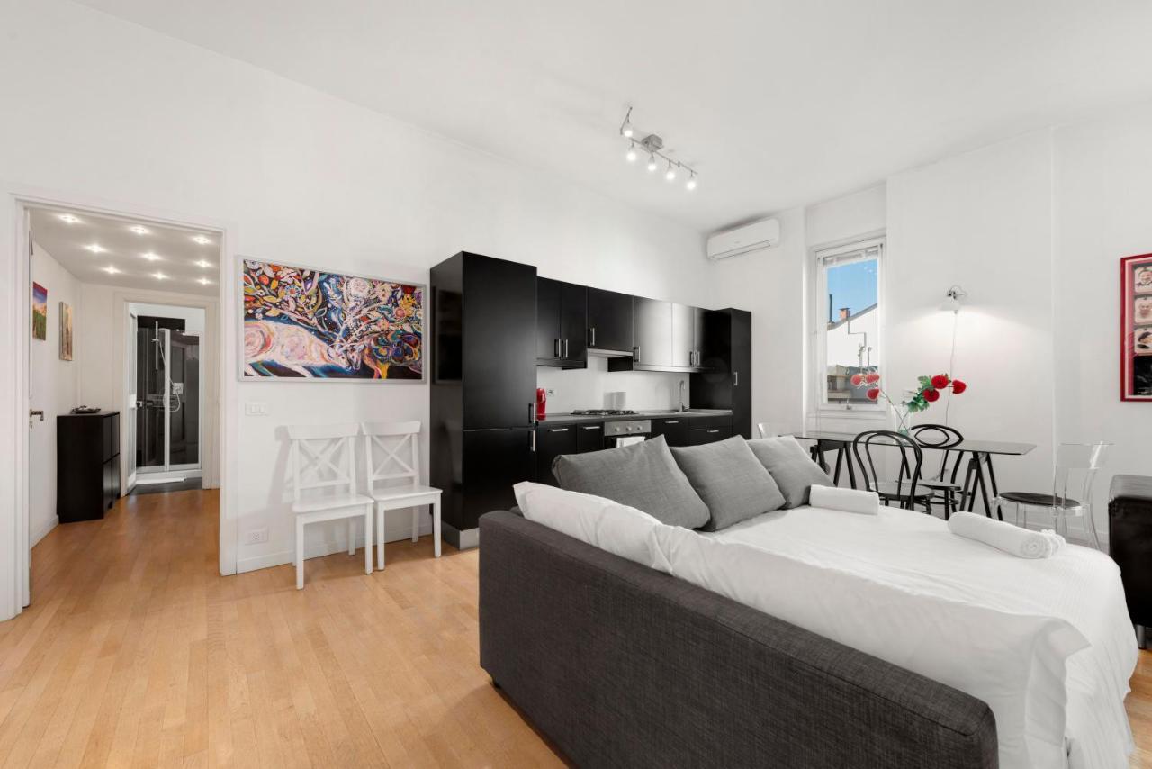 Apartment 5 Min Duomo - Next To Metro Station