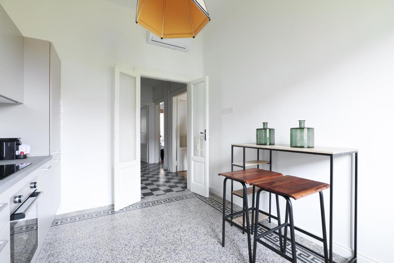 Apartment Adelaide Elegant Milan