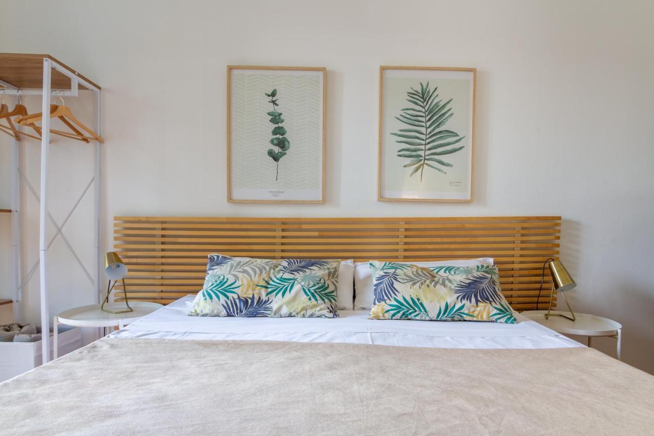 Palazzo Lombardia - Station - Bighome Apartment Milan