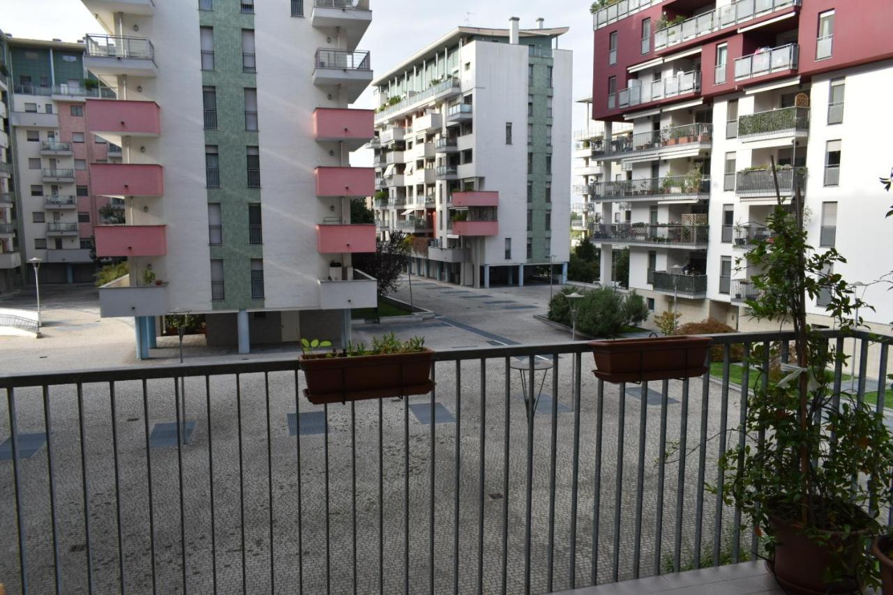 House Promenade Santa Giulia Apartamento *