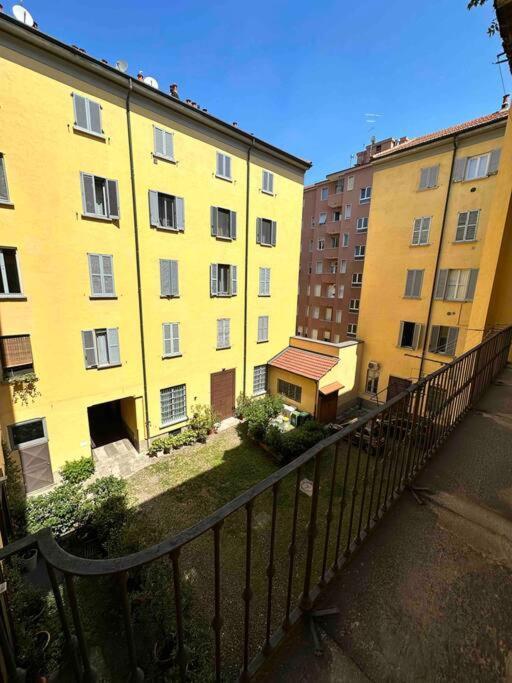 Apartment Xenia - Charming Garden In Porta Venezia Milan