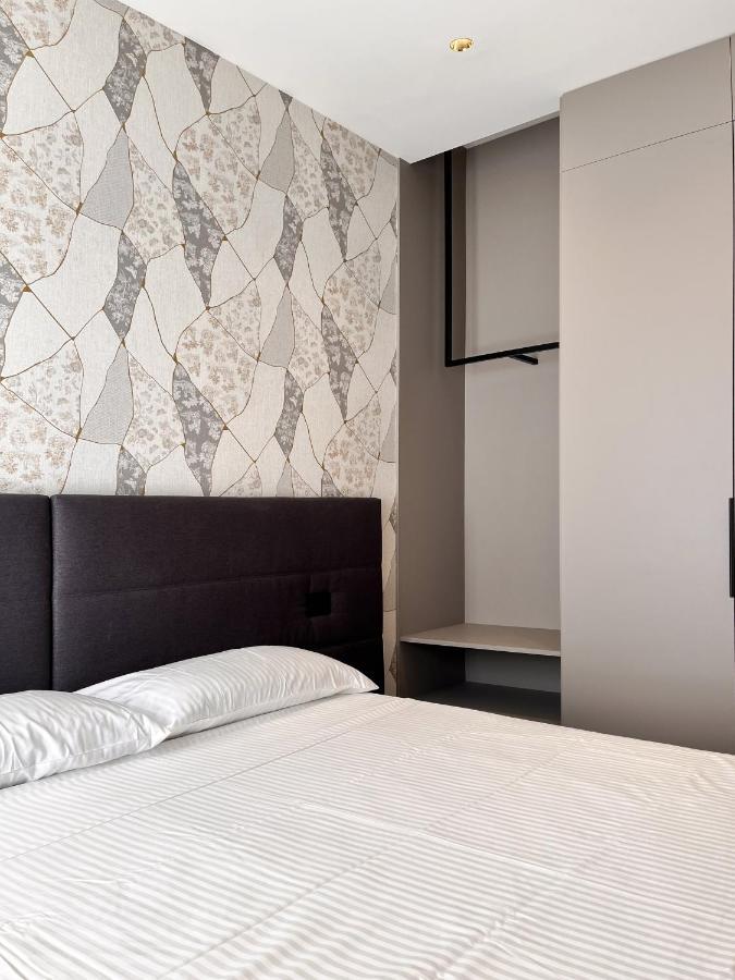 Yls Luxury Apartamento *