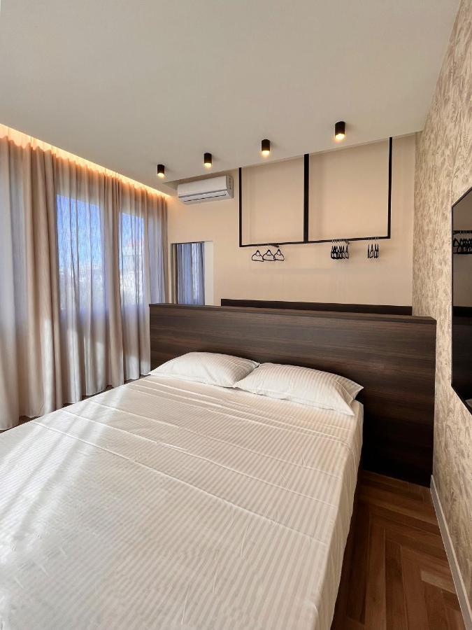 Yls Luxury * Milão