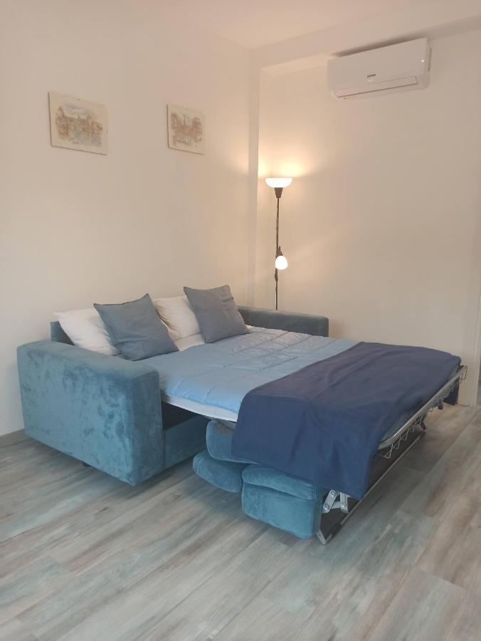 Apartment La Pace Milan