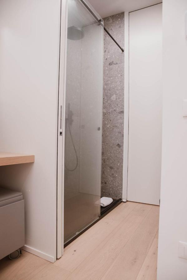 Apartment Luvi - Varese Milan