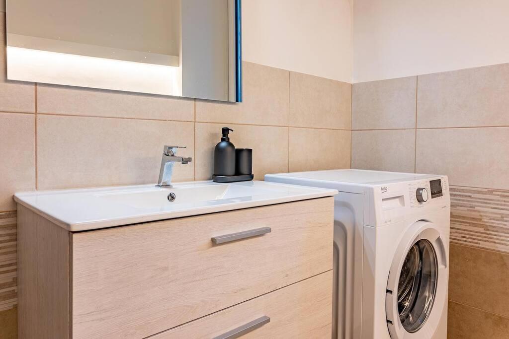 Guest Planet - Cozy Housing Porta Romana M3 Apartamento *