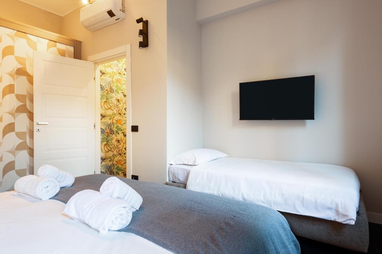 Hl Luxury - Duomo, Galleria Unione 5 * Milan