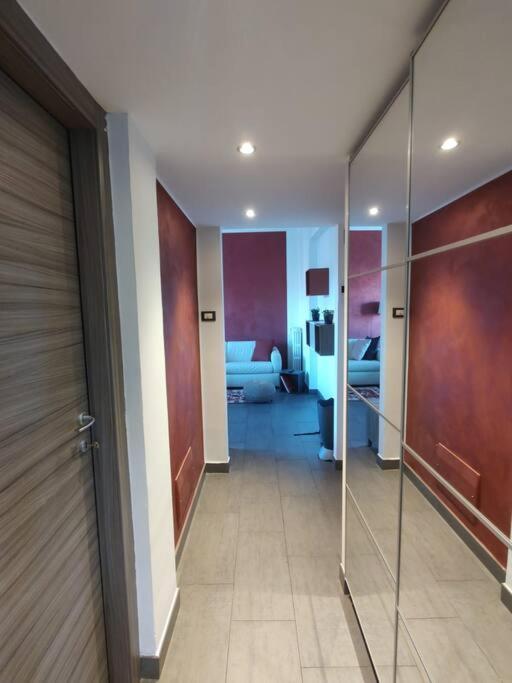 Bilocale Luminoso E Accogliente Zona Marche Apartment