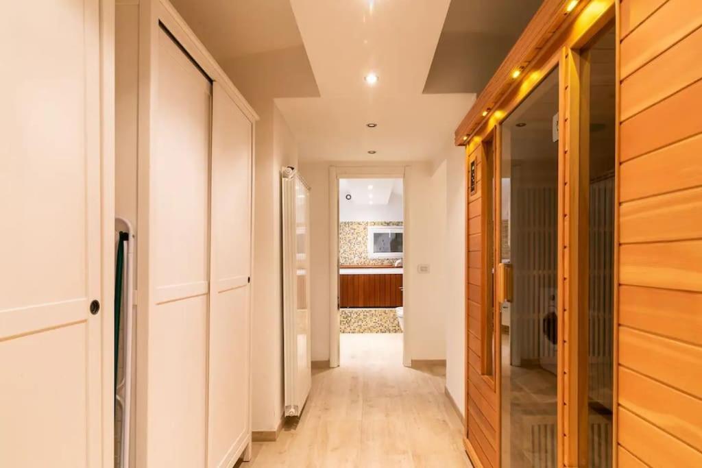 Moscova - Garibaldi Lusso, Sauna E Idromassaggio Apartamento